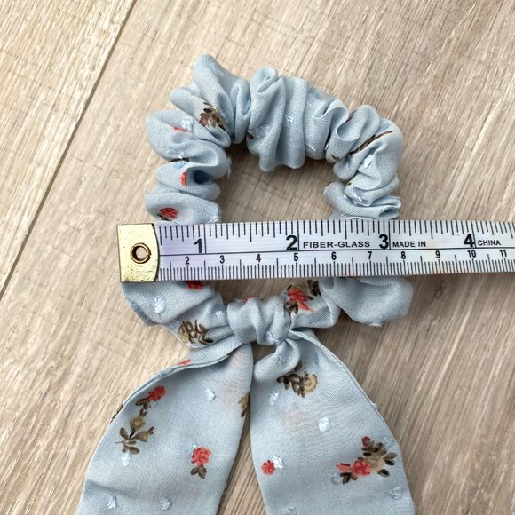 2 NWOT Handmade Light Blue Floral Dot Scrunchies - Picture 2 of 4
